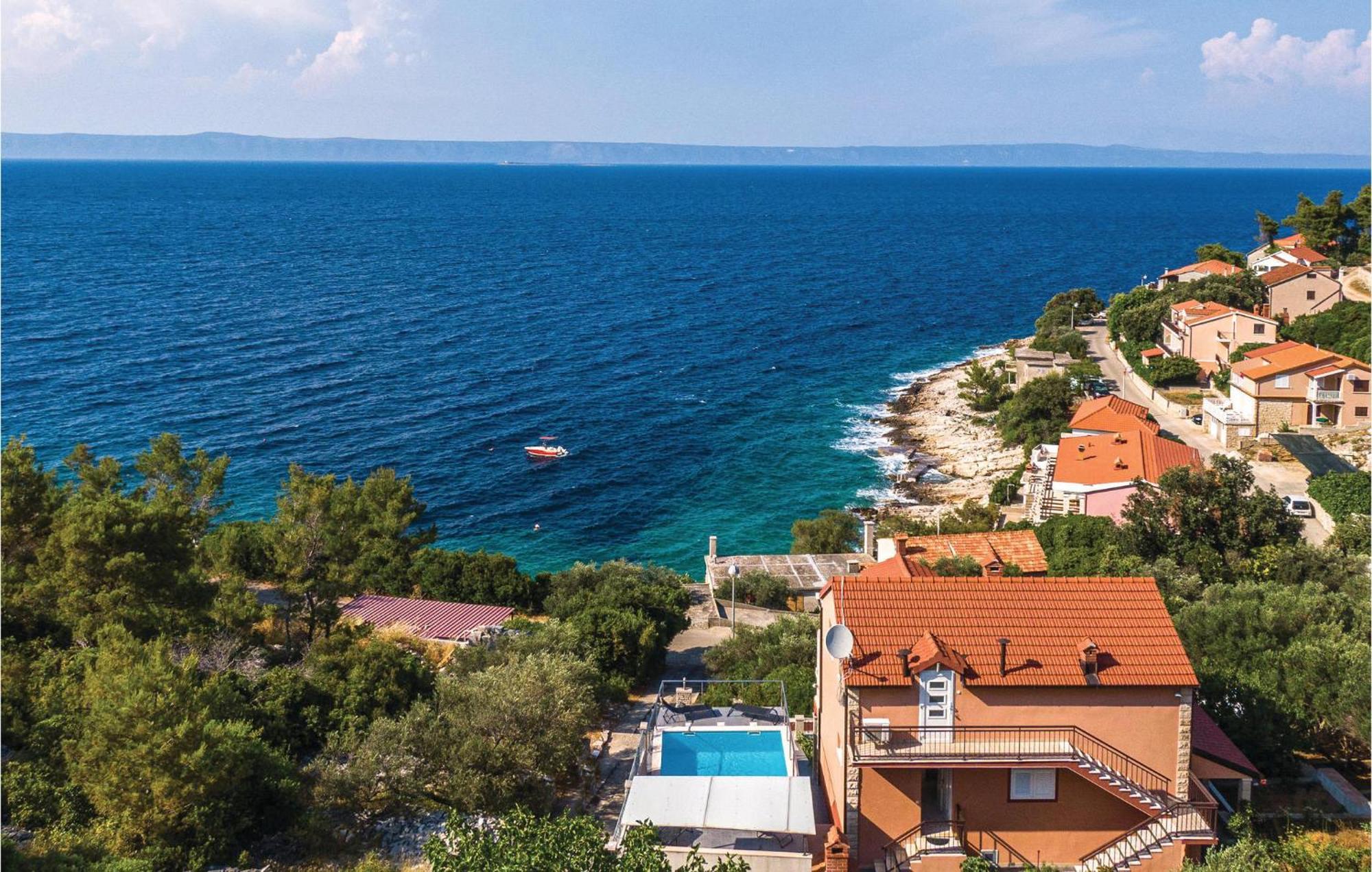 4 Bedroom Gorgeous Home In Prigradica Exterior photo